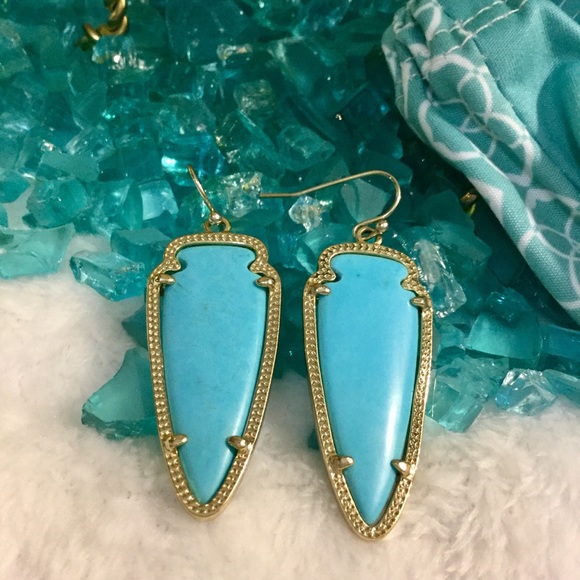 Kendra Scott Jewelry - HAPPY MOTHERS DAY STEAL! Kendra Scott Earrings!